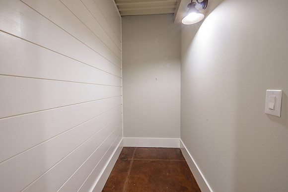 2131 Lookout-082
