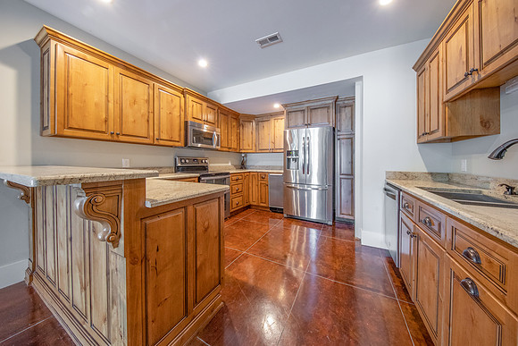 2131 Lookout-075