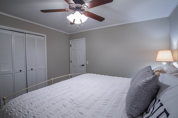 6105 Spring Creek-59