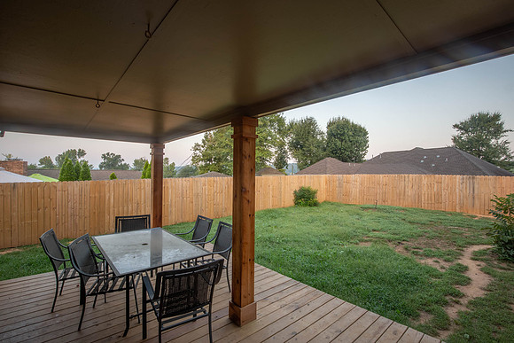 6105 Spring Creek-18