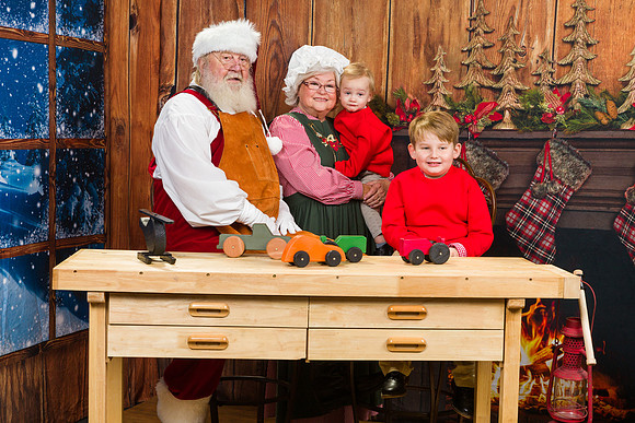 Santa Minis ferguson 2022-0065