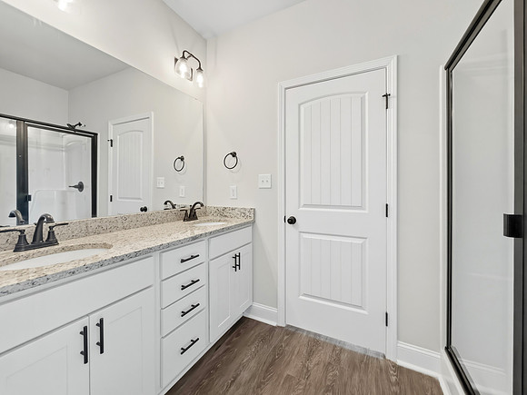 124 Randall-32