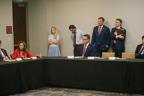 ALGOP26-0020