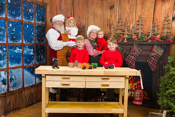 Santa Minis ferguson 2022-0064