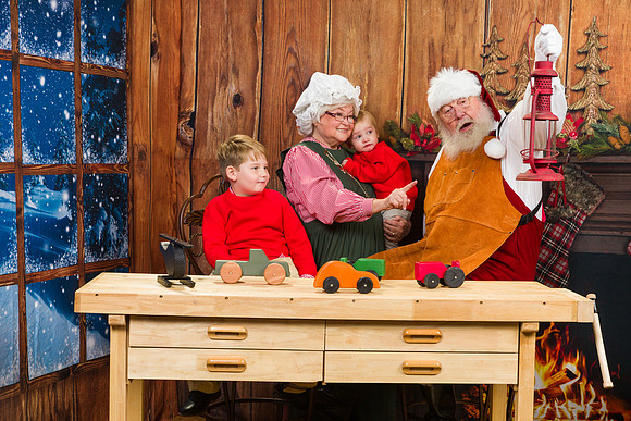 Santa Minis ferguson 2022-0073