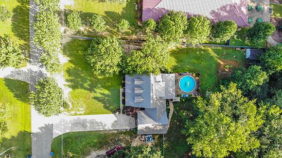 243 Parkway-8