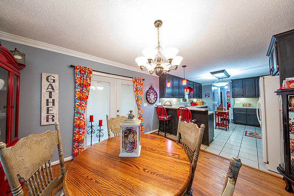 243 Parkway-39