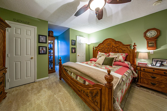 243 Parkway-53