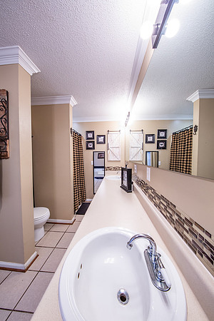 243 Parkway-48