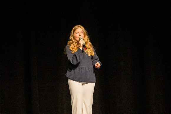 talent-0242