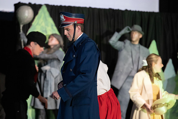 Marry Poppins-077