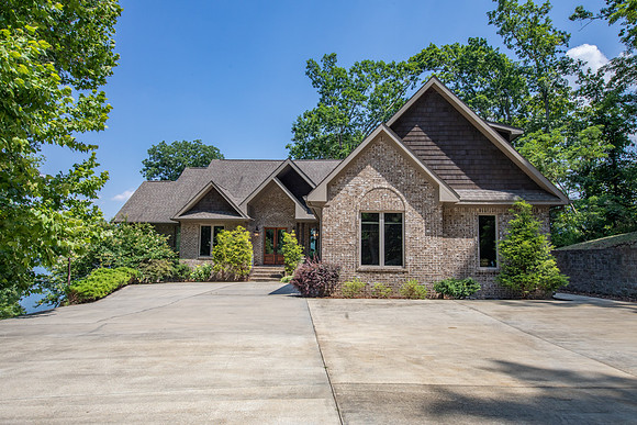 2131 Lookout-001