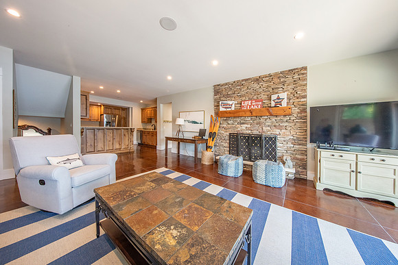 2131 Lookout-073