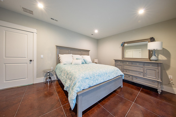 2131 Lookout-093