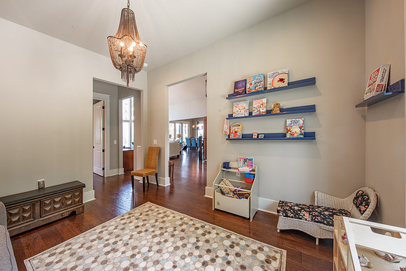 2131 Lookout-058
