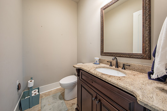 2131 Lookout-059