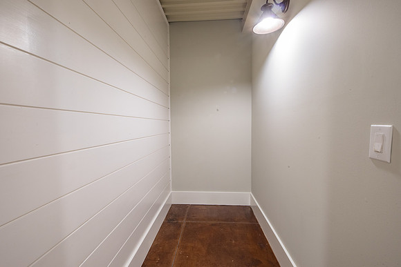 2131 Lookout-082